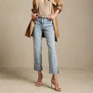 Women's Banana Republic Slouch Jeans. Color Light Wash. Size S 6/28 Petite